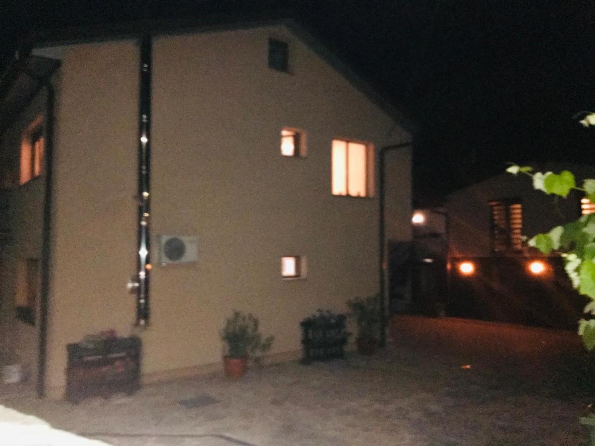 Bihać House Leyla酒店 外观 照片