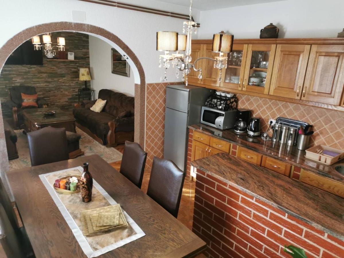 Bihać House Leyla酒店 外观 照片